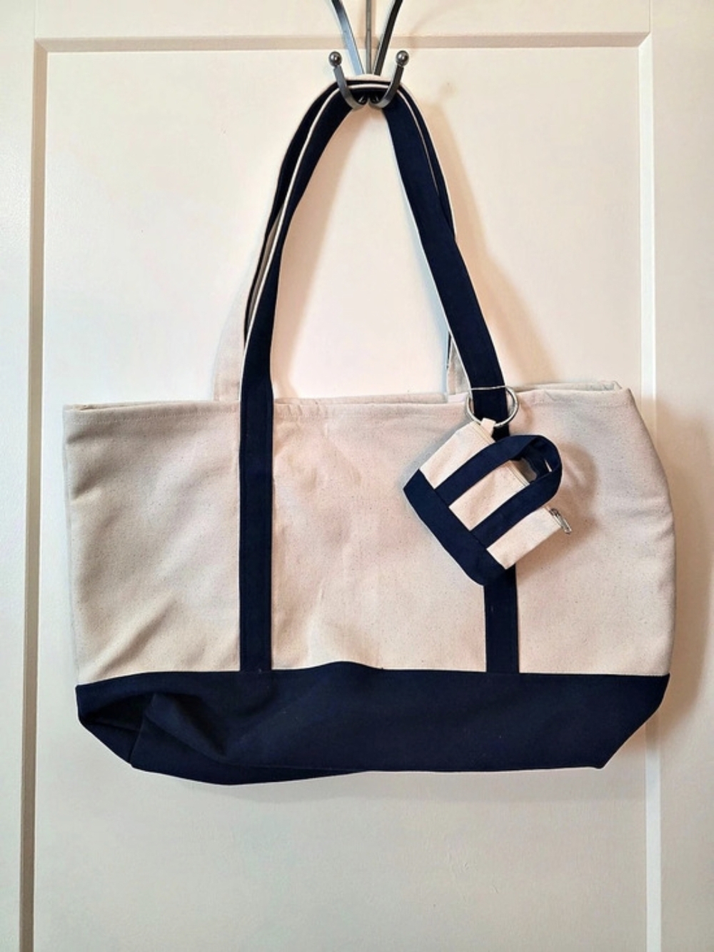 Canvas Tote in Beige & Navy NWT